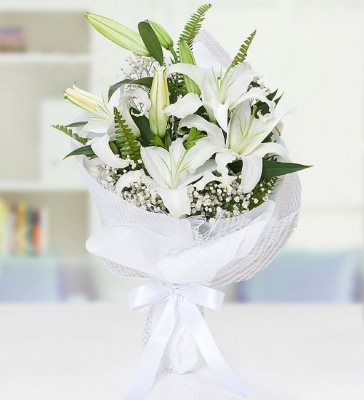 Beyaz Lilyum Buketi
