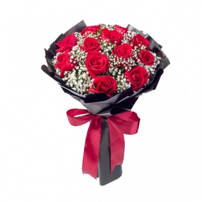 15 kırmızı güller olusan  buket